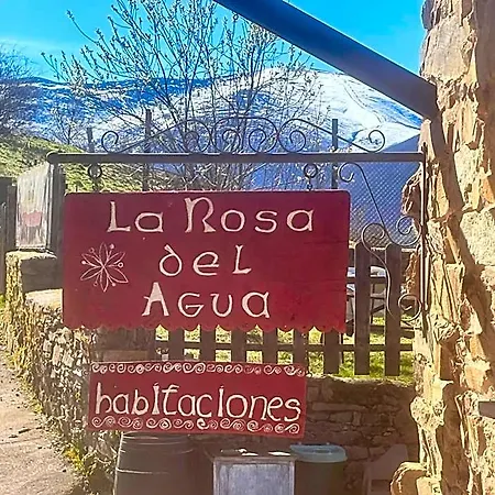 La Rosa Del Agua לינה וארוחת בוקר