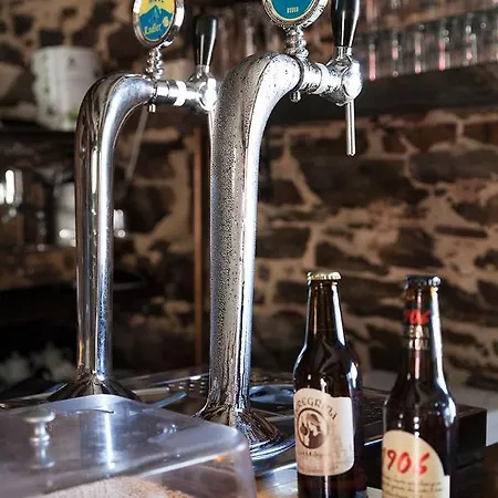 ベッド・アンド・ブレックファスト La Rosa Del Agua El Acebo de San Miguel