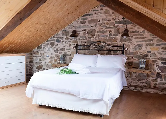 Panzió La Rosa Del Agua El Acebo de San Miguel