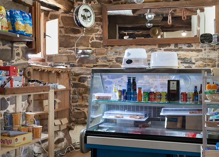 Panzió La Rosa Del Agua El Acebo de San Miguel